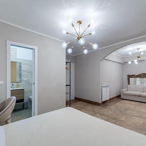Suite met een Queen Size Bed